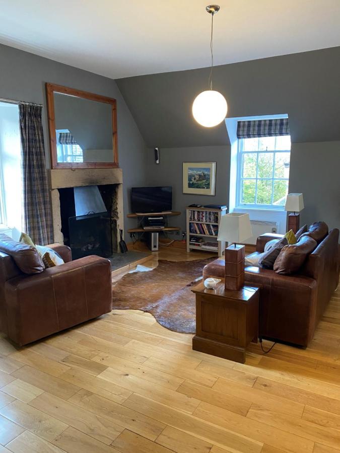 Glengorm Castle Bed & Breakfast Tobermory Bagian luar foto